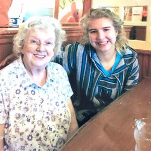 Meet your Posher, Sarah